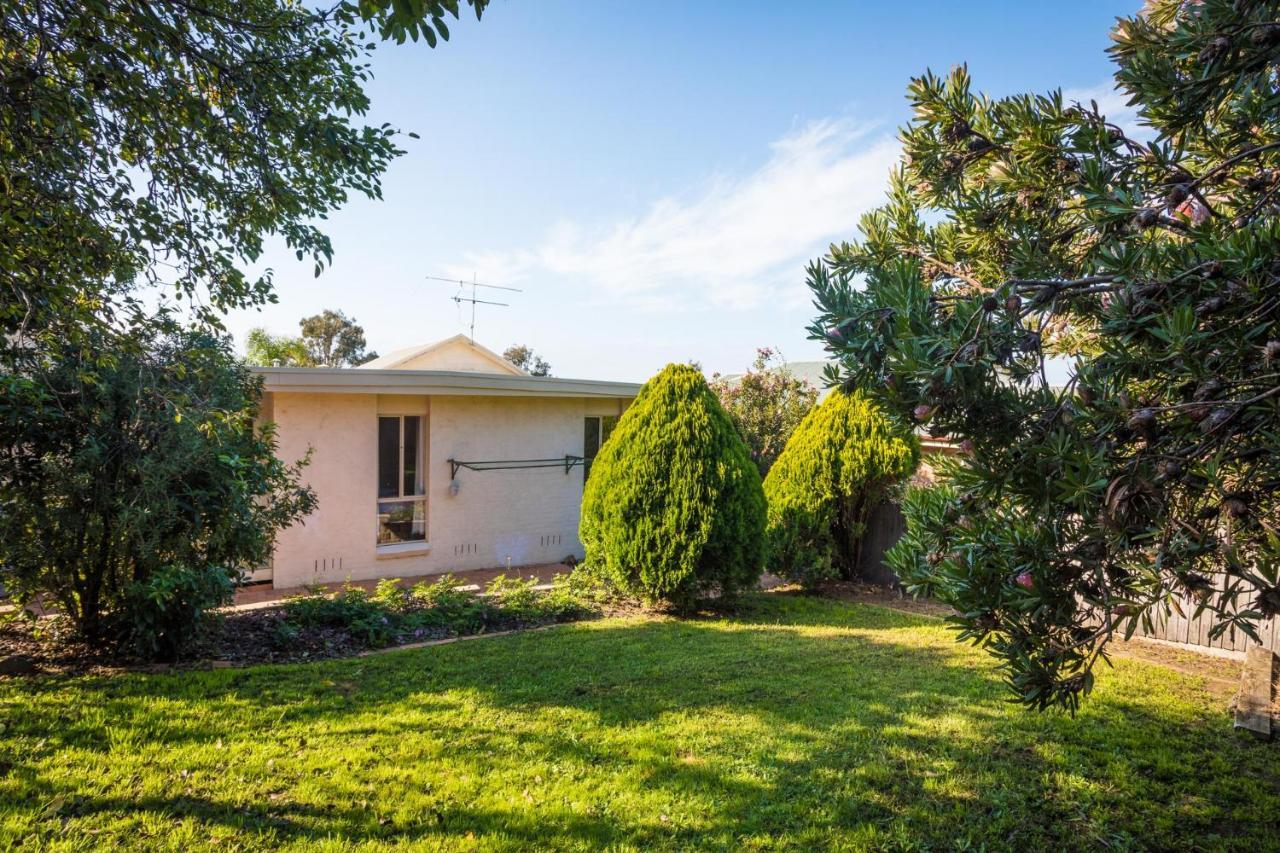Pelican Lake Holiday House Merimbula Exterior photo